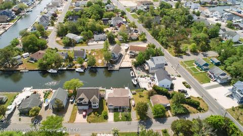 4 Beacon Dr, Waretown, NJ 08758 photo 42