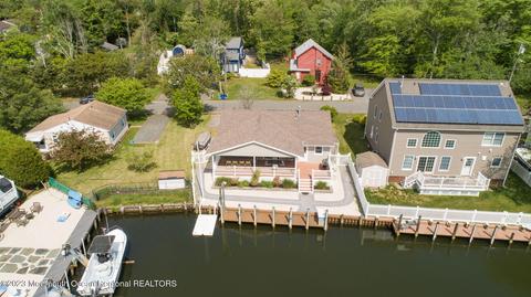 4 Beacon Dr, Waretown, NJ 08758 photo 56