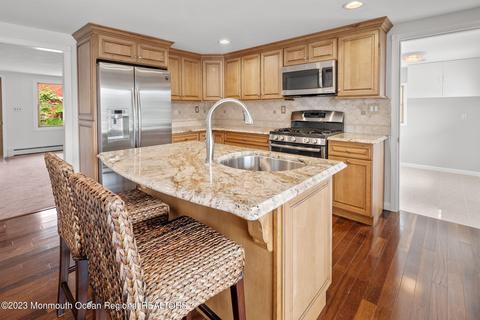 4 Beacon Dr, Waretown, NJ 08758 photo 27