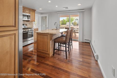 4 Beacon Dr, Waretown, NJ 08758 photo 21
