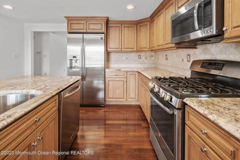 4 Beacon Dr, Waretown, NJ 08758 photo 30