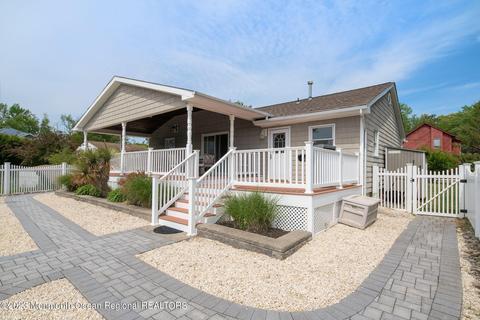 4 Beacon Dr, Waretown, NJ 08758 photo 62