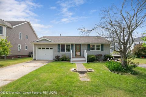 4 Beacon Dr, Waretown, NJ 08758 photo 2