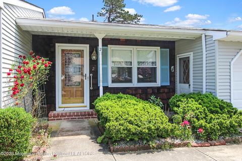2 Churchill Rd #71, Whiting, NJ 08759