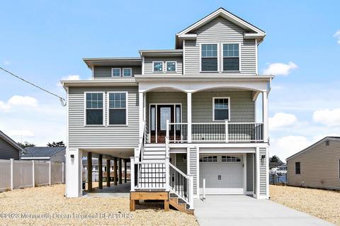 1040 Radio Rd, Little Egg Harbor, NJ 08087