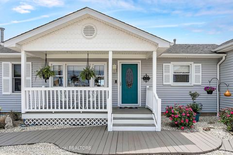 821 Windward Dr, Forked River, NJ 08731 photo 3