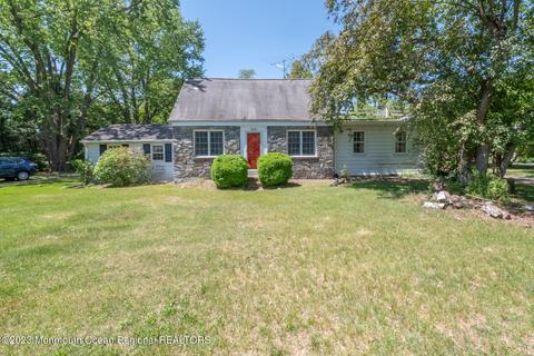 558 Brickyard Rd, Freehold, NJ 07728