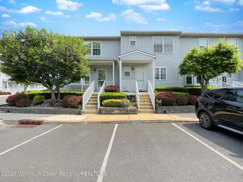 60 County Rd #E026, Cliffwood, NJ 07721
