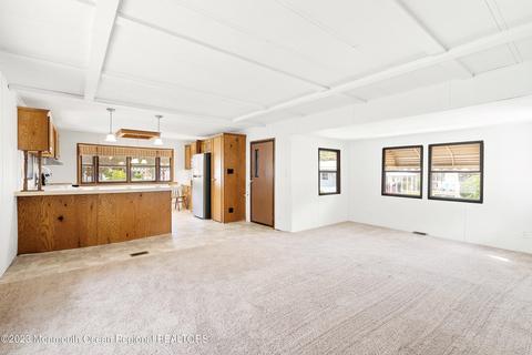 23 Eagle Dr, Whiting, NJ 08759 photo 8