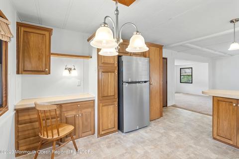 23 Eagle Dr, Whiting, NJ 08759 photo 12