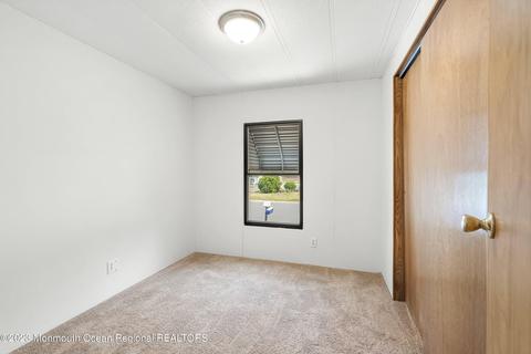 23 Eagle Dr, Whiting, NJ 08759 photo 14