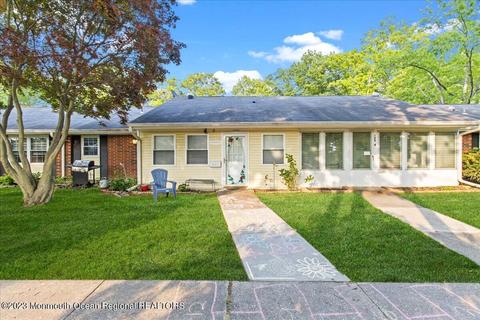 123 Edinburgh Ln # c, Lakewood, NJ 08701