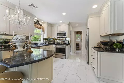 9 Southfork Dr, Jackson, NJ 08527 photo 5