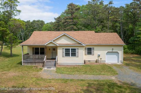 25 Dogwood Ln, Waretown, NJ 08758