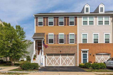 111 Waypoint Dr #1301, Eatontown, NJ 07724