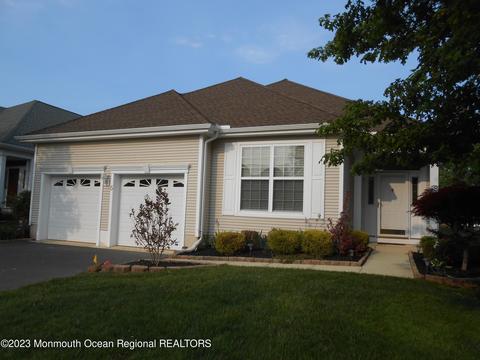 5 Swimming River Ct, Barnegat, NJ 08005