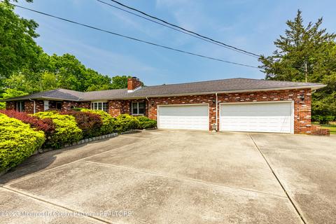 291 Clearstream Rd, Jackson, NJ 08527 photo 2