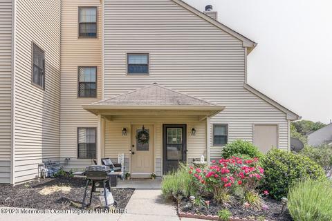 703 Daffodil Dr, Jackson, NJ 08527 photo 2