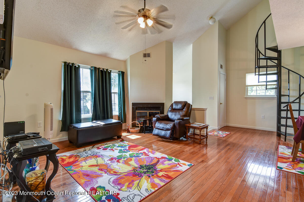 703 Daffodil Dr, Jackson, NJ 08527 photo 13