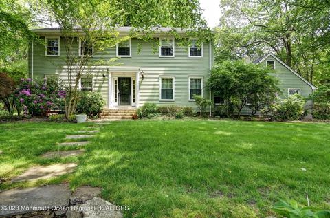 43 Stavola Rd, Middletown, NJ 07748
