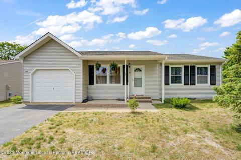 20 Westport Dr #71, Whiting, NJ 08759