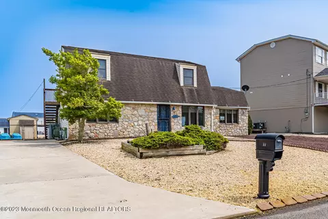 1377 Radio Rd, Little Egg Harbor, NJ 08087