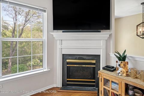 424 Deuce Dr, Wall, NJ 07719 photo 9