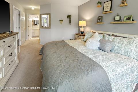 424 Deuce Dr, Wall, NJ 07719 photo 28