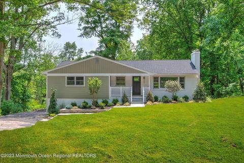 33 Collier Ln, Marlboro, NJ 07746