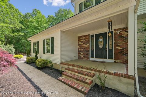 10 Jacob Dr, Perrineville, NJ 08535