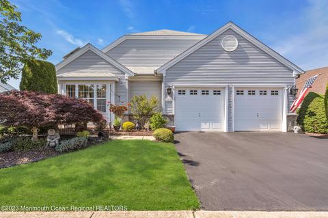 6 Orleans Dr, Manchester, NJ 08759