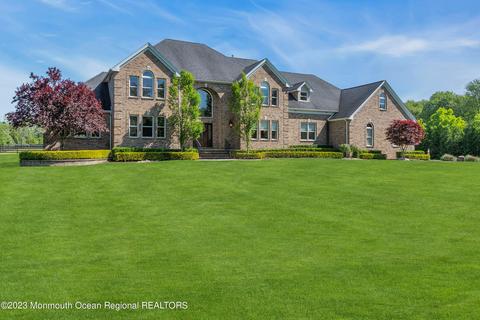 45 Roberts Rd, Millstone, NJ 08535