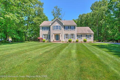 136 Bobbis Ter, New Egypt, NJ 08533