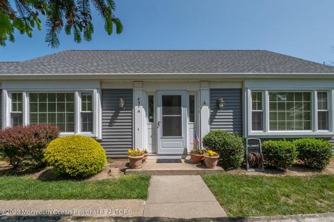 437 Newport Way #A, Monroe, NJ 08831