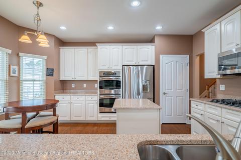 20 Avalon Way, Waretown, NJ 08758 photo 6