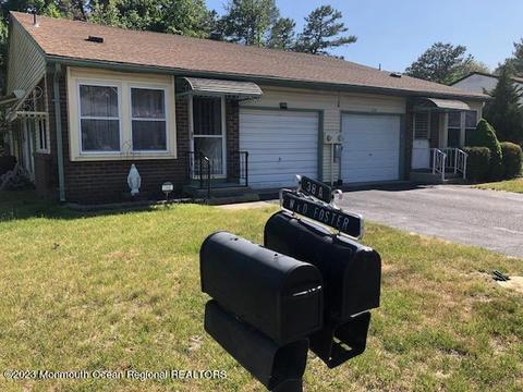 38 Sunset Rd # A, Whiting, NJ 08759