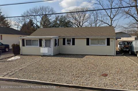 909 Lynn Ave, Point Pleasant, NJ 08742