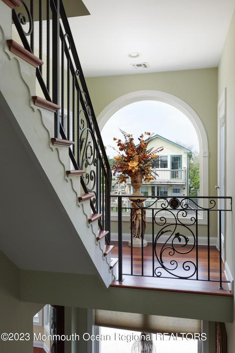 8 Benton Ave, Leonardo, NJ 07737 photo 17