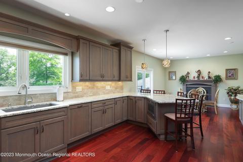 8 Benton Ave, Leonardo, NJ 07737 photo 9