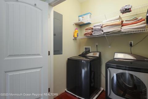 8 Benton Ave, Leonardo, NJ 07737 photo 20