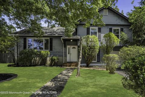 955 Hearthstone Dr, Lakewood, NJ 08701