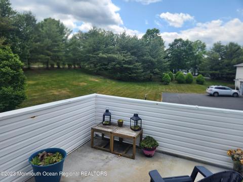 390 Deuce Dr, Wall, NJ 07719 photo 2