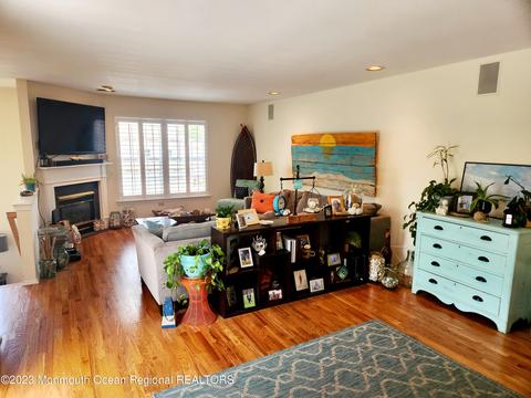 390 Deuce Dr, Wall, NJ 07719 photo 3