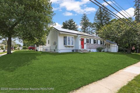60 Robertsville Rd, Freehold, NJ 07728