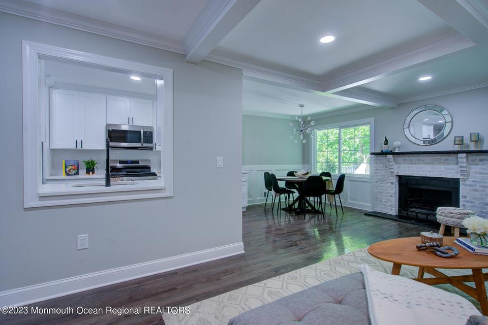  41 Oak Knoll Dr, Matawan, NJ 07747 photo 5