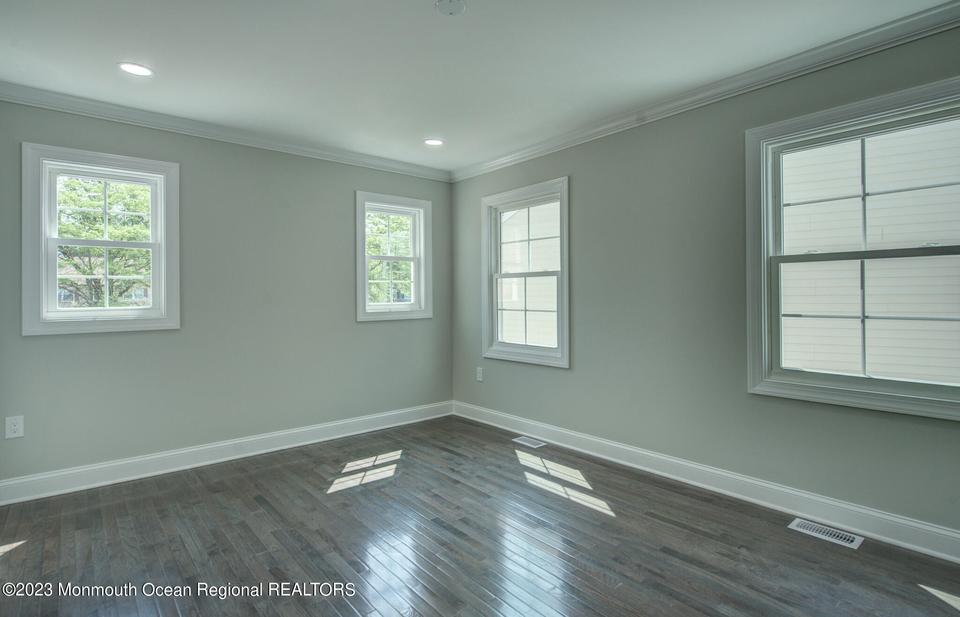  41 Oak Knoll Dr, Matawan, NJ 07747 photo 22