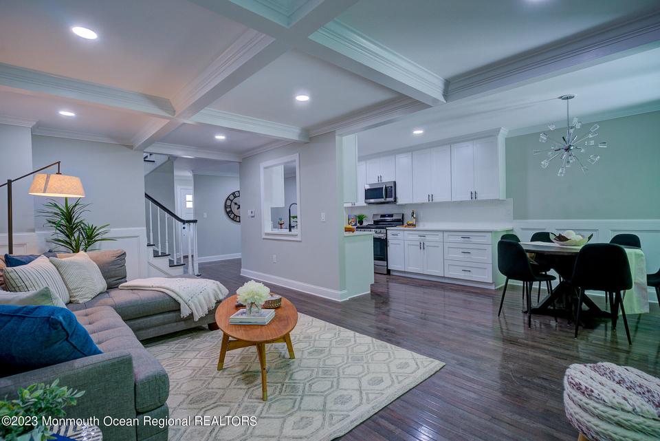  41 Oak Knoll Dr, Matawan, NJ 07747 photo 4