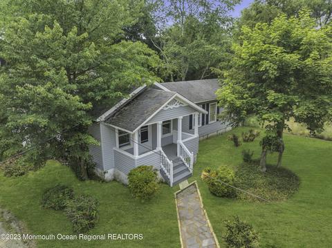 168 Hockhockson Rd, Colts Neck, NJ 07722