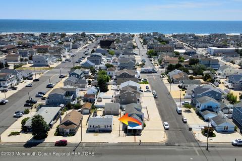 1805 Baltimore Ave, Lavallette, NJ 08735