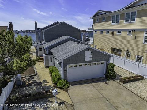 187 Pershing Blvd, Lavallette, NJ 08735